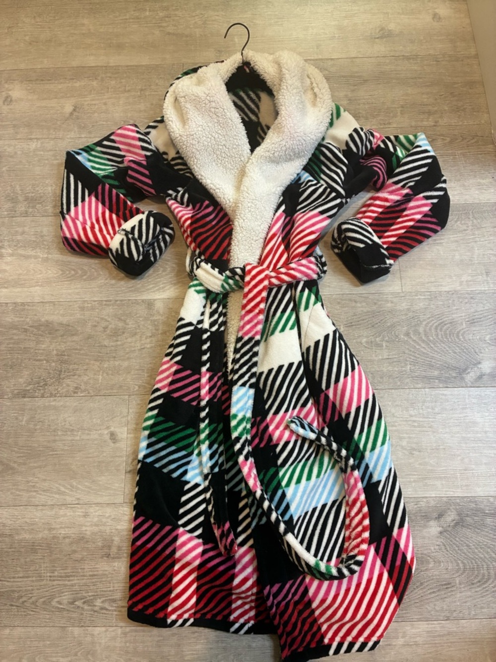 Vera Bradley Plush Plaid Robe